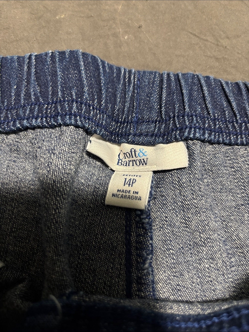 croft & barrow Dark Blue Denim Capris with Button Detail - Picture 2 of 2